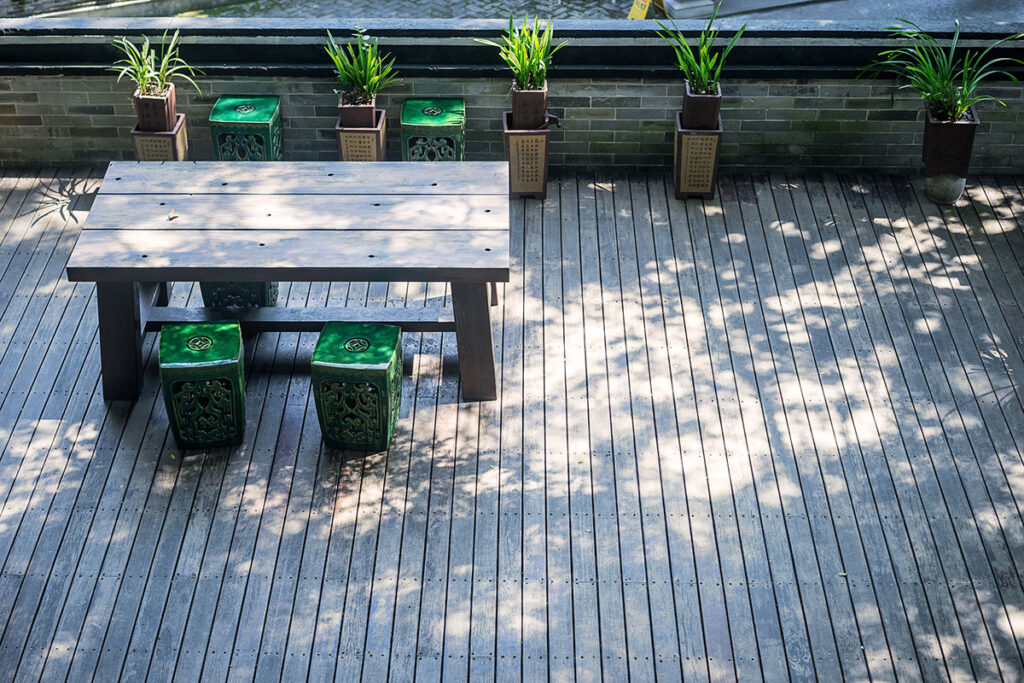 Holzterrasse